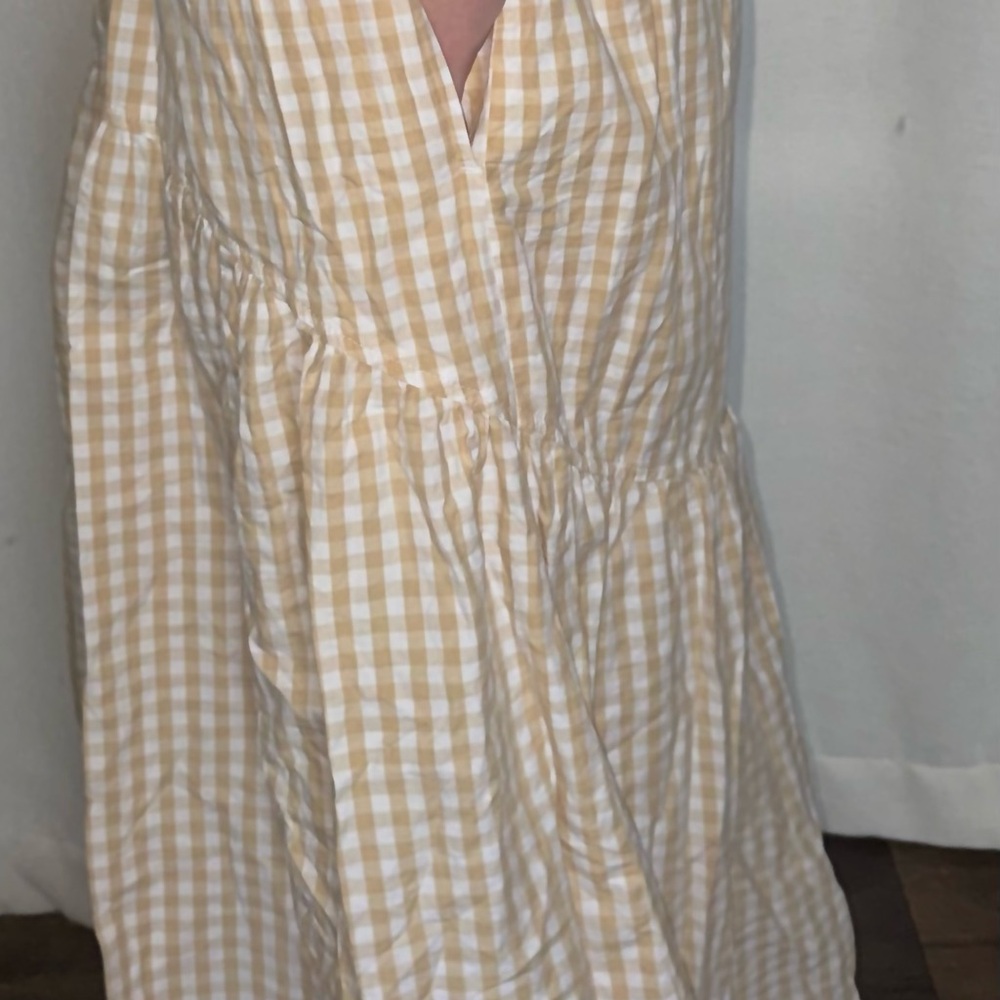 Old Navy Gingham Checkered Skirt- Cream and White